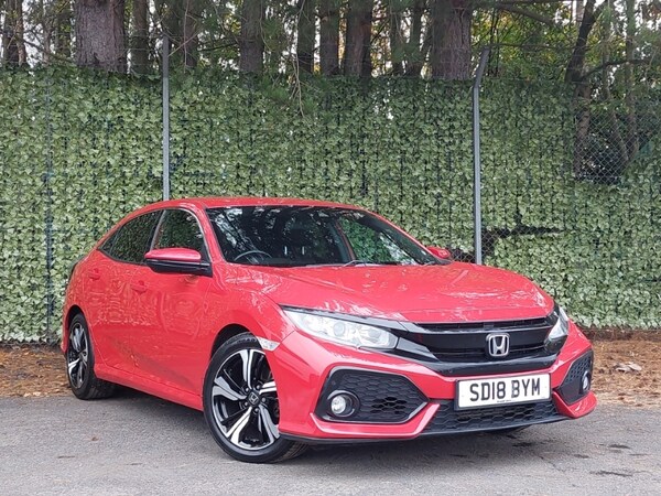 Used Honda Civic 2018 for sale - 76264824: Photo 1