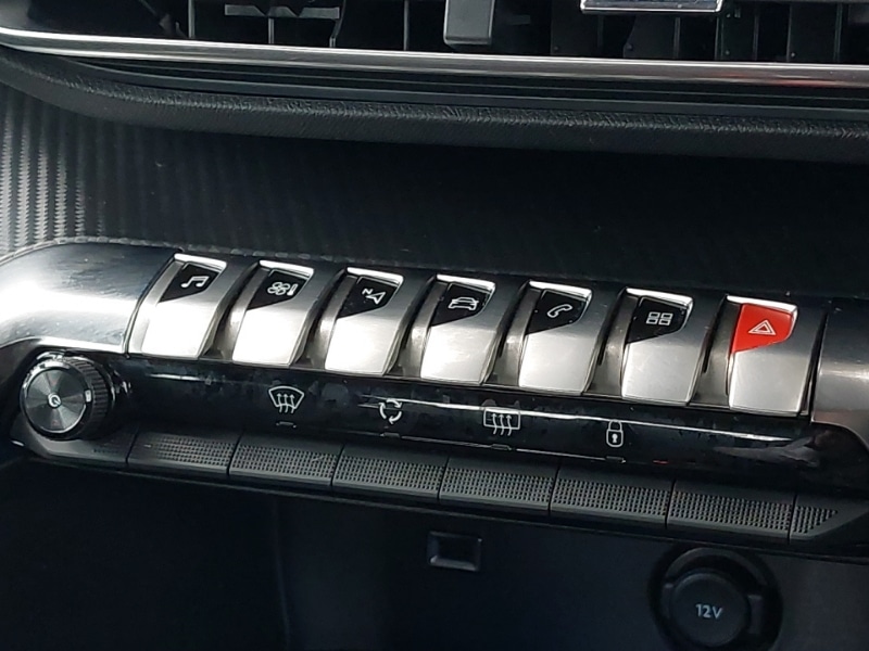 Used Peugeot 3008 2018 for sale - 78099342: Photo 11