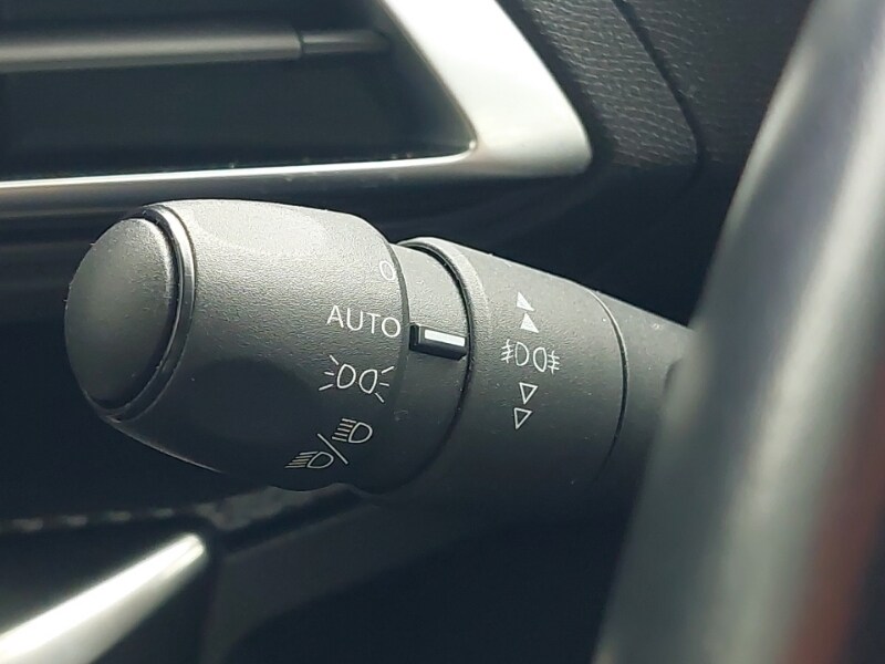 Used Peugeot 3008 2018 for sale - 78099342: Photo 17