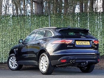 Used Jaguar F-Pace 2016 for sale - 77891884: Photo