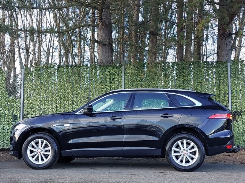 Used Jaguar F-Pace 2016 for sale - 77891884: Photo 4