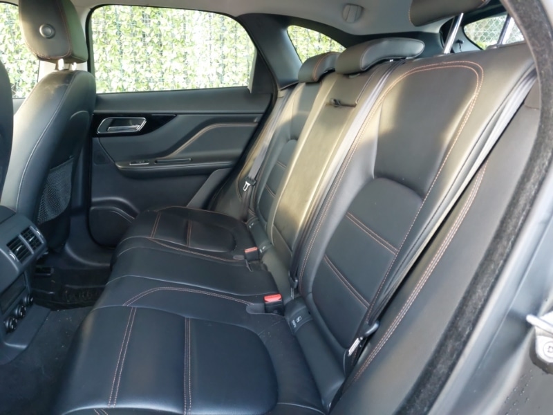 Used Jaguar F-Pace 2016 for sale - 77891884: Photo 6