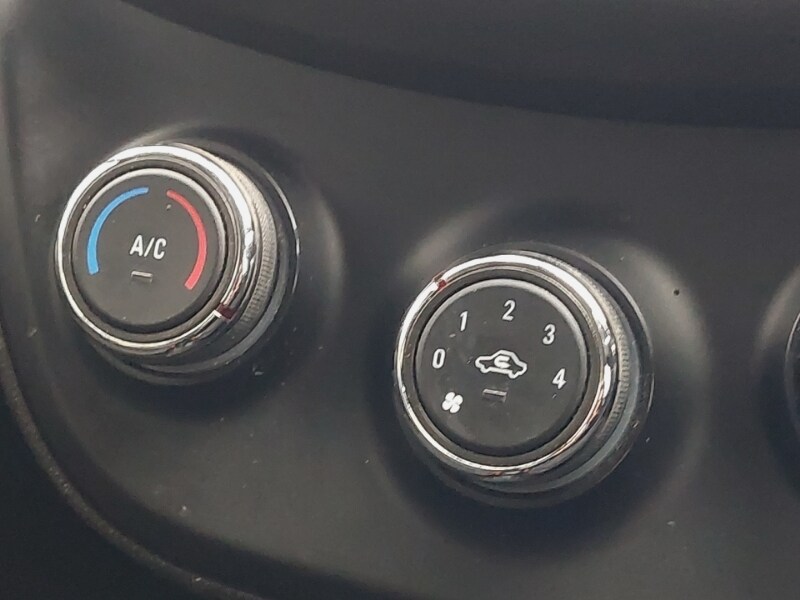 Used Vauxhall Viva 2018 for sale - 77896896: Photo 15