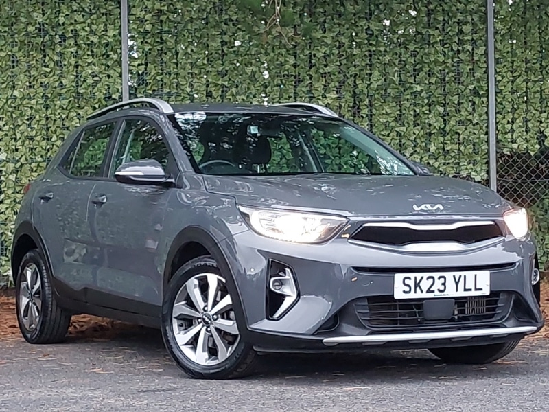 Used Kia Stonic 2023 for sale - 76188045: Photo 1