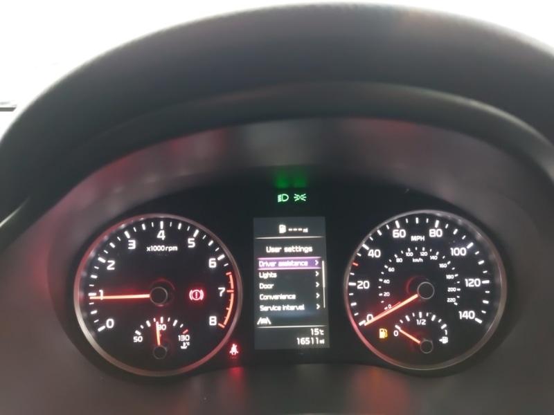 Used Kia Stonic 2023 for sale - 76188045: Photo 19