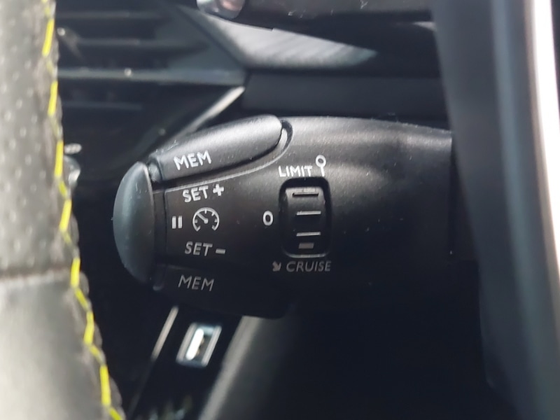 Used Peugeot 208 2021 for sale - 76911611: Photo 19