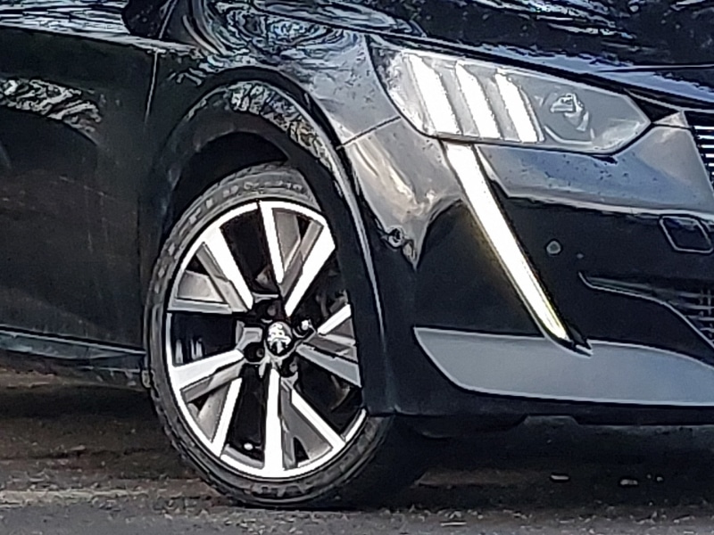 Used Peugeot 208 2021 for sale - 76911611: Photo 9