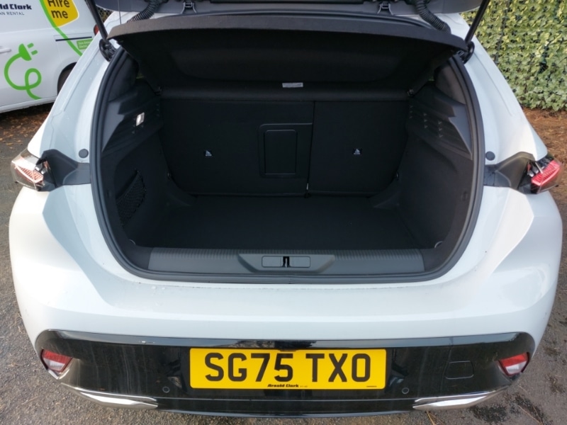 Used Peugeot 308 2025 for sale - 76317634: Photo 8