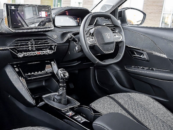 Used Peugeot 2008 2025 for sale - 76294278: Photo 13