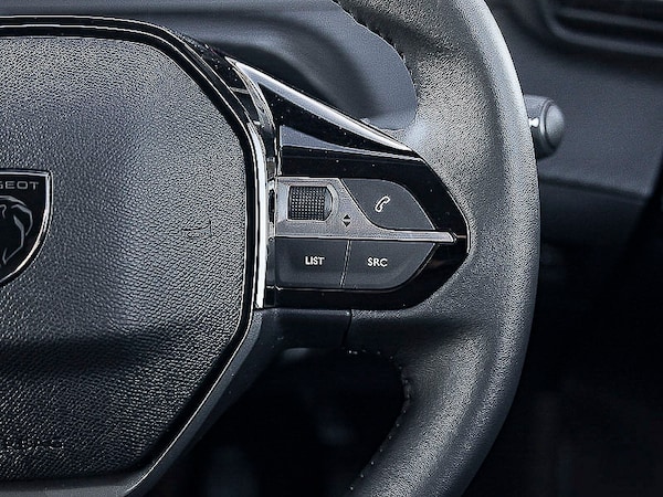 Used Peugeot 2008 2025 for sale - 76294278: Photo 15