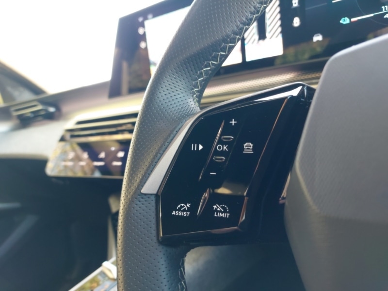 Used Peugeot 5008 2025 for sale - 76932463: Photo 14