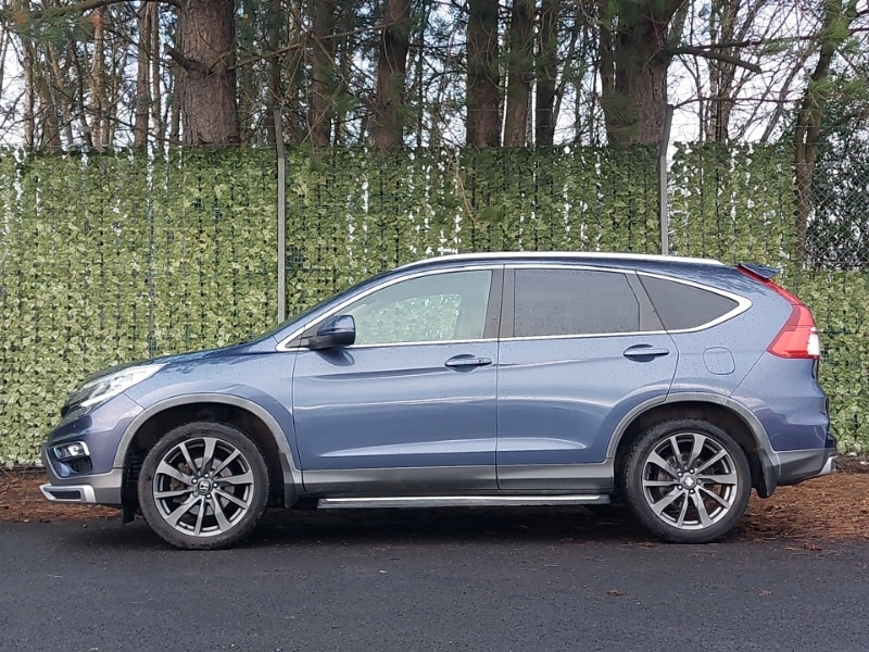 Used Honda CR-V 2017 for sale - 76970624: Photo 4