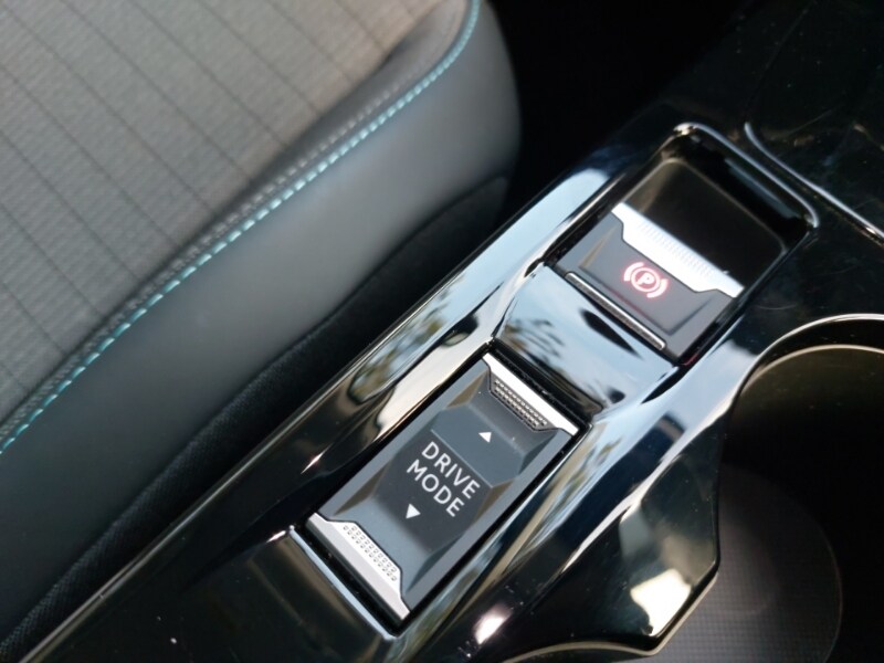 Used Peugeot 2008 2021 for sale - 77939170: Photo 13