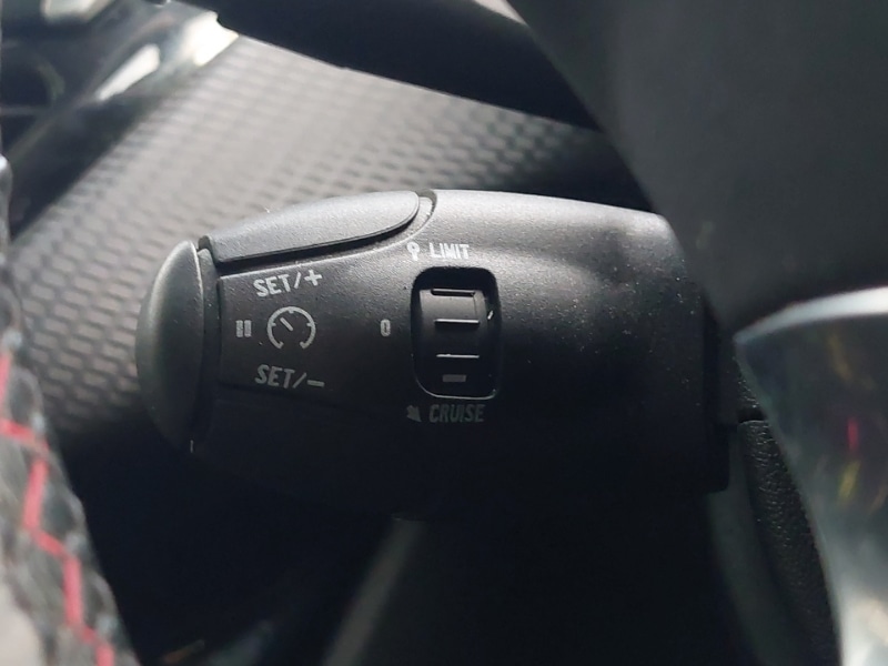 Used Peugeot 2008 2018 for sale - 76757525: Photo 16