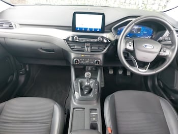 Used Ford Kuga 2023 for sale - 78730177: Photo