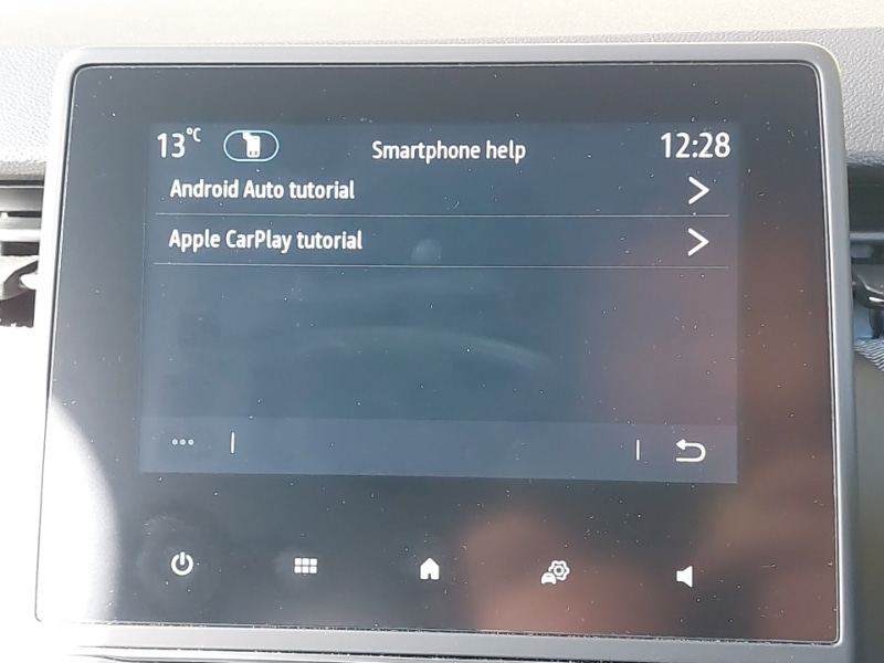 Used Renault Clio 2024 for sale - 76294279: Photo 11