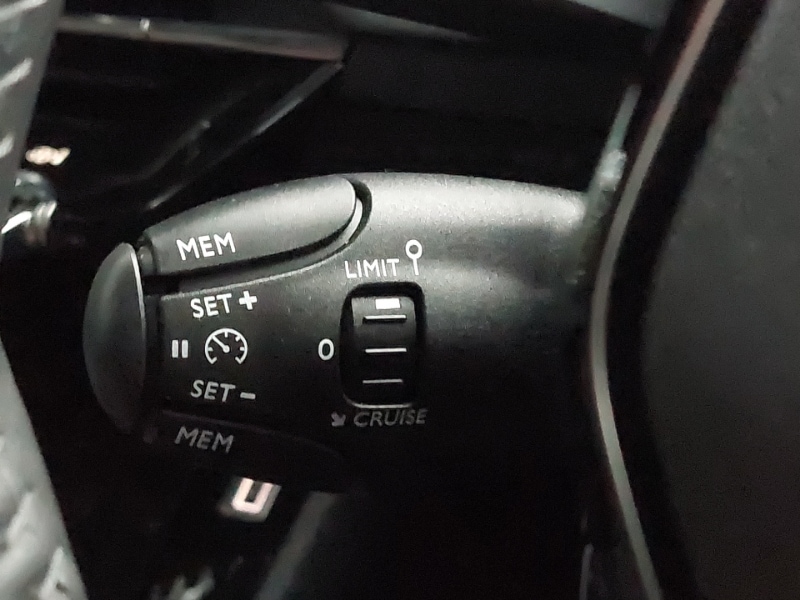 Used Peugeot 2008 2024 for sale - 77522811: Photo 13