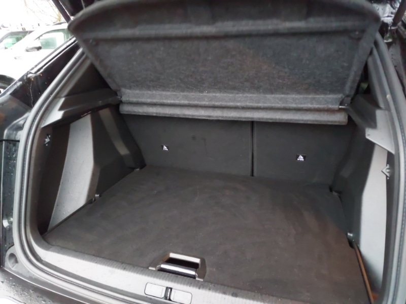 Used Peugeot 2008 2024 for sale - 77522811: Photo 8