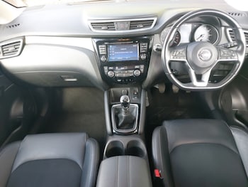 Used Nissan Qashqai 2018 for sale - 78243489: Photo