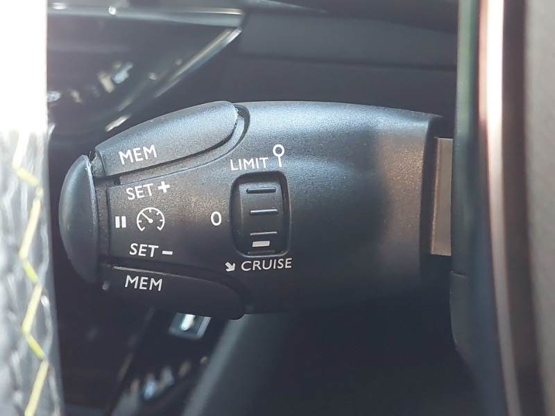 Used Peugeot 2008 2021 for sale - 77956777: Photo 13