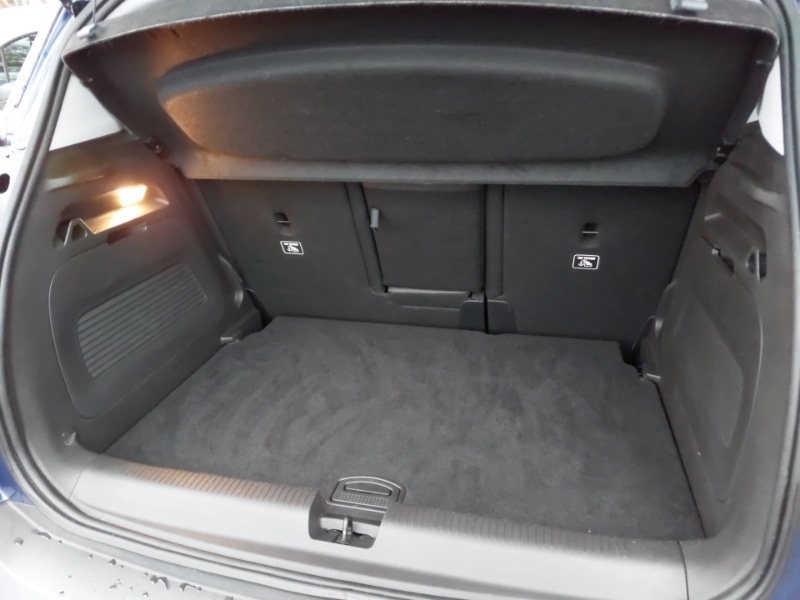 Used Vauxhall Crossland 2022 for sale - 77284137: Photo 8