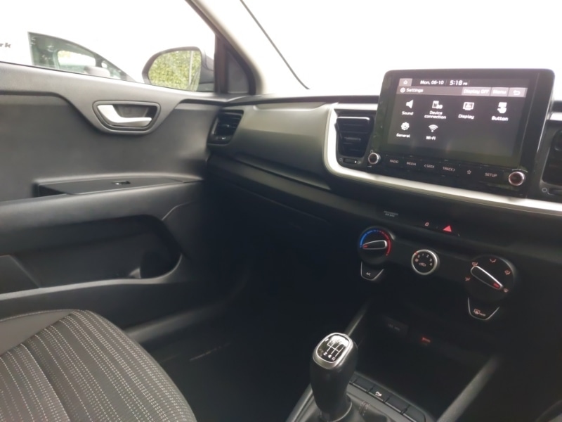 Used Kia Stonic 2023 for sale - 76502371: Photo 18