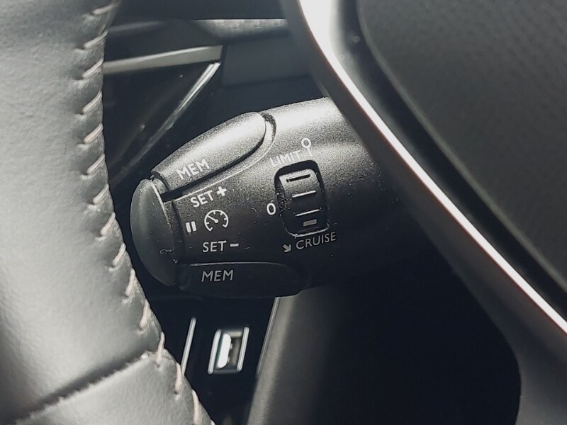 Used Peugeot 208 2023 for sale - 77702235: Photo 18