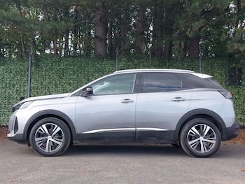 Used Peugeot 3008 2022 for sale - 76129782: Photo 4