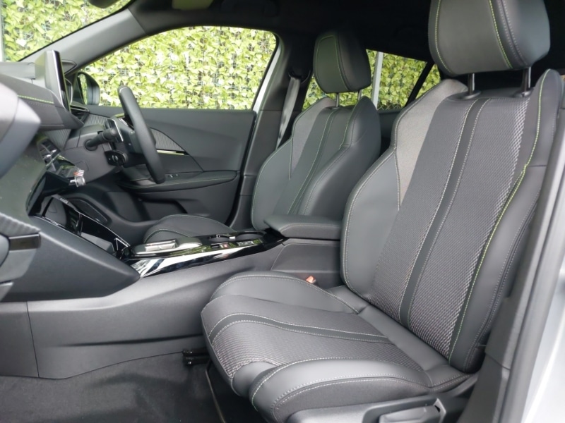 Used Peugeot 2008 2025 for sale - 76317633: Photo 5