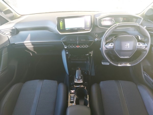 Used Peugeot 208 2020 for sale - 76233361: Photo 2