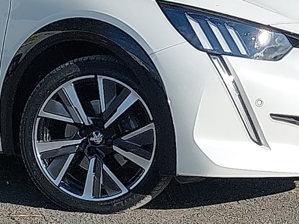 Used Peugeot 208 2020 for sale - 76233361: Photo 9