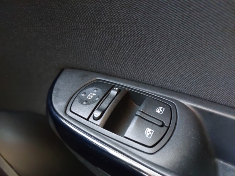 Used Vauxhall Corsa 2018 for sale - 76834387: Photo 19