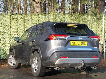 Used Toyota RAV4 2022 for sale - 77004592: Photo