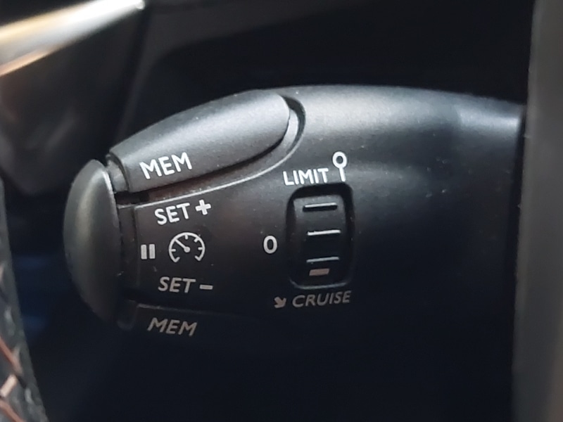 Used Peugeot 3008 2017 for sale - 77004608: Photo 17