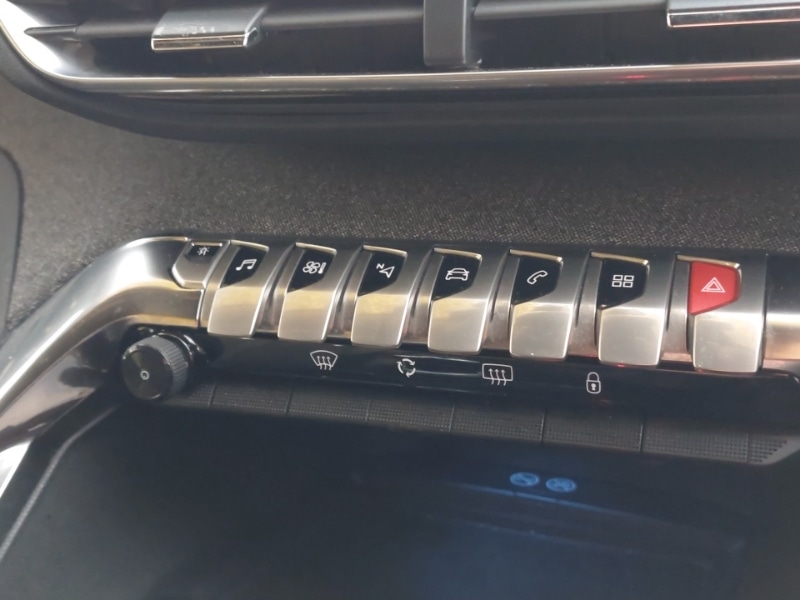 Used Peugeot 3008 2017 for sale - 77004608: Photo 19