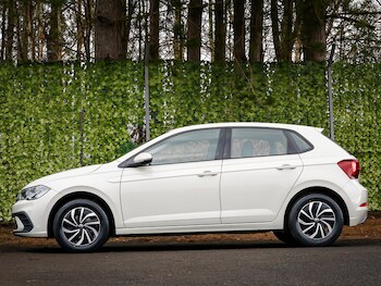 Used Volkswagen Polo 2024 for sale - 77611049: Photo