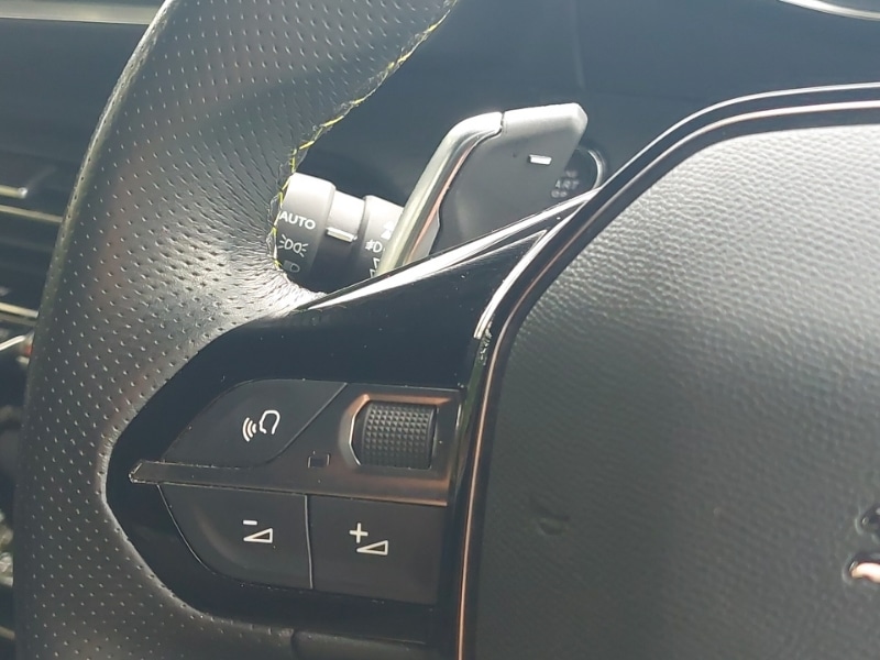 Used Peugeot 2008 2022 for sale - 76094065: Photo 14