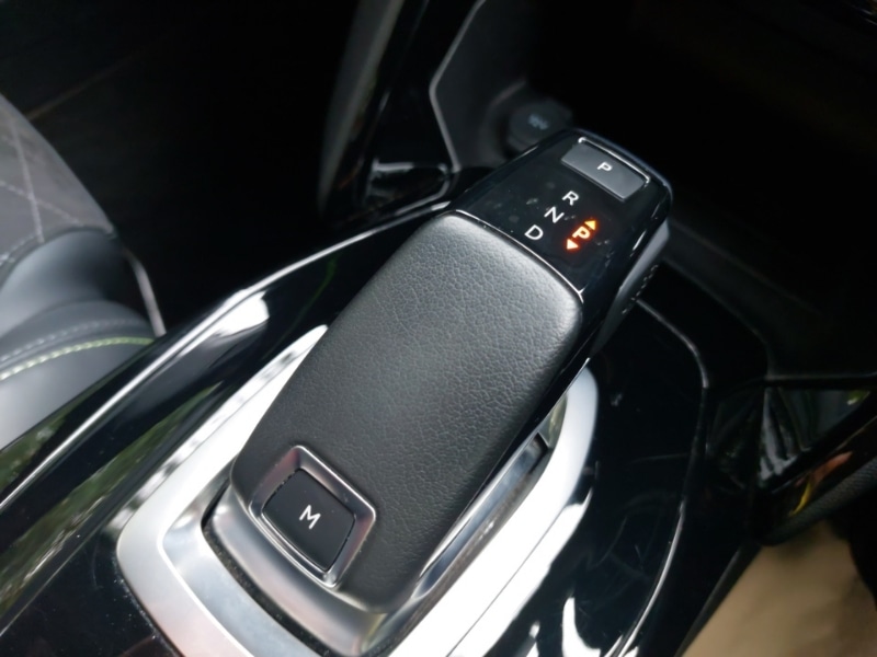Used Peugeot 2008 2022 for sale - 76094065: Photo 17