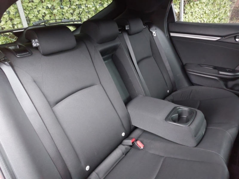 Used Honda Civic 2018 for sale - 76343640: Photo 15