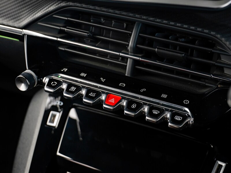 Used Peugeot 2008 2022 for sale - 76619208: Photo 16