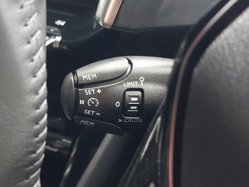 Used Peugeot 2008 2025 for sale - 76150895: Photo 17