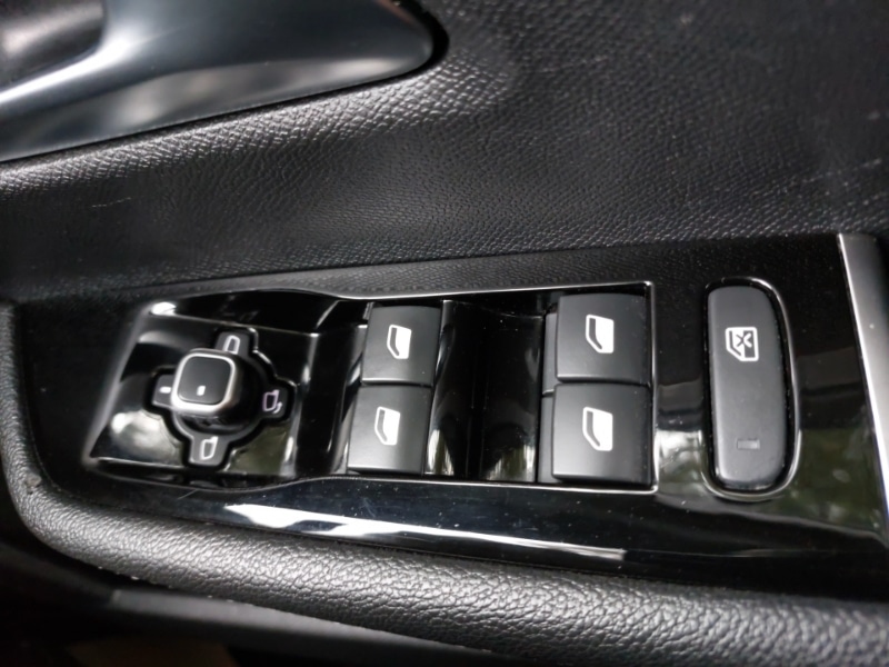 Used Vauxhall Astra 2023 for sale - 76308993: Photo 12