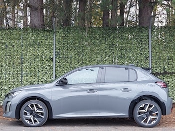 Used Peugeot 208 2025 for sale - 76317627: Photo