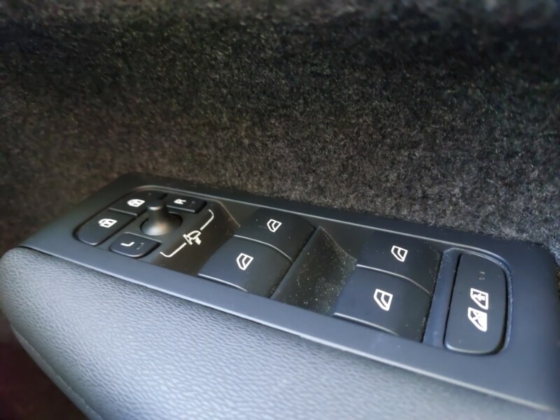 Used Volvo XC40 2024 for sale - 76628855: Photo 17