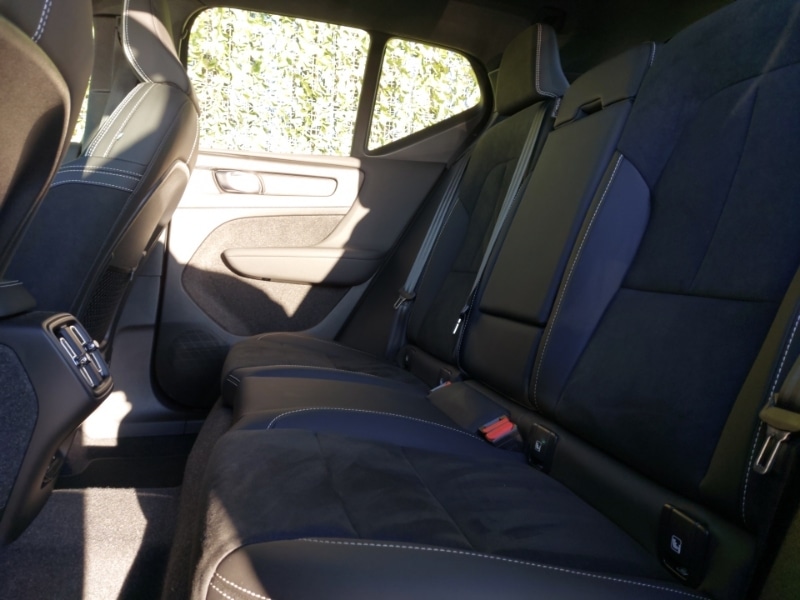 Used Volvo XC40 2024 for sale - 76628855: Photo 6