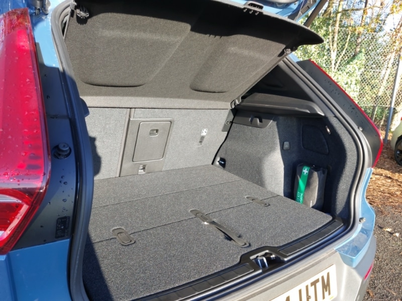 Used Volvo XC40 2024 for sale - 76628855: Photo 8