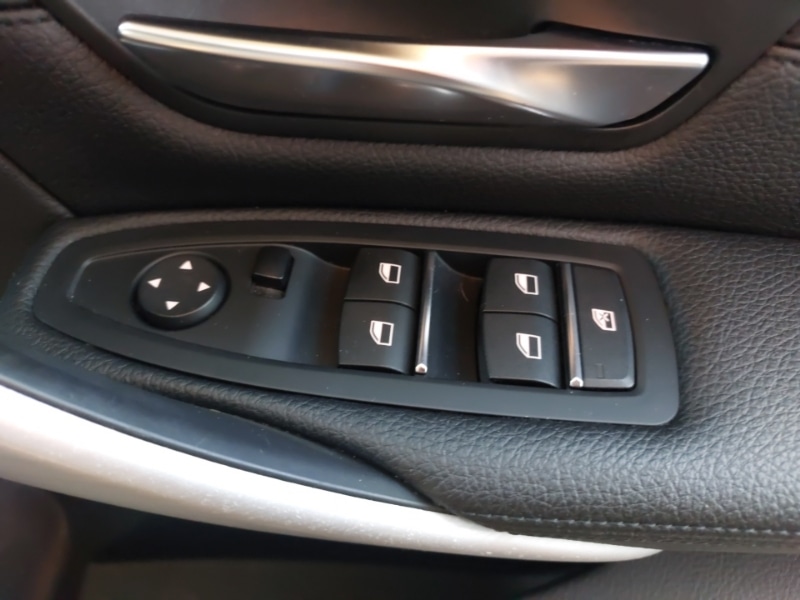 Used BMW 3 Series 2018 for sale - 77015051: Photo 12