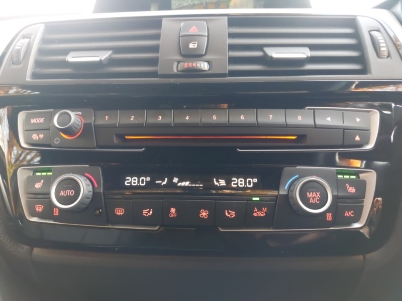 Used BMW 3 Series 2018 for sale - 77015051: Photo 18