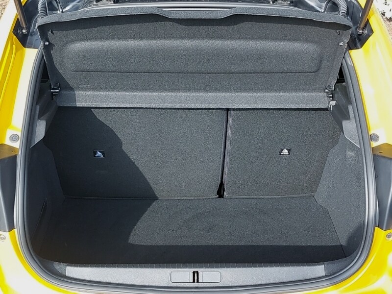 Used Peugeot 208 2022 for sale - 77907908: Photo 8