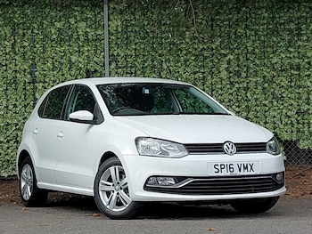 Used Volkswagen Polo 2016 for sale - 78889830: Photo